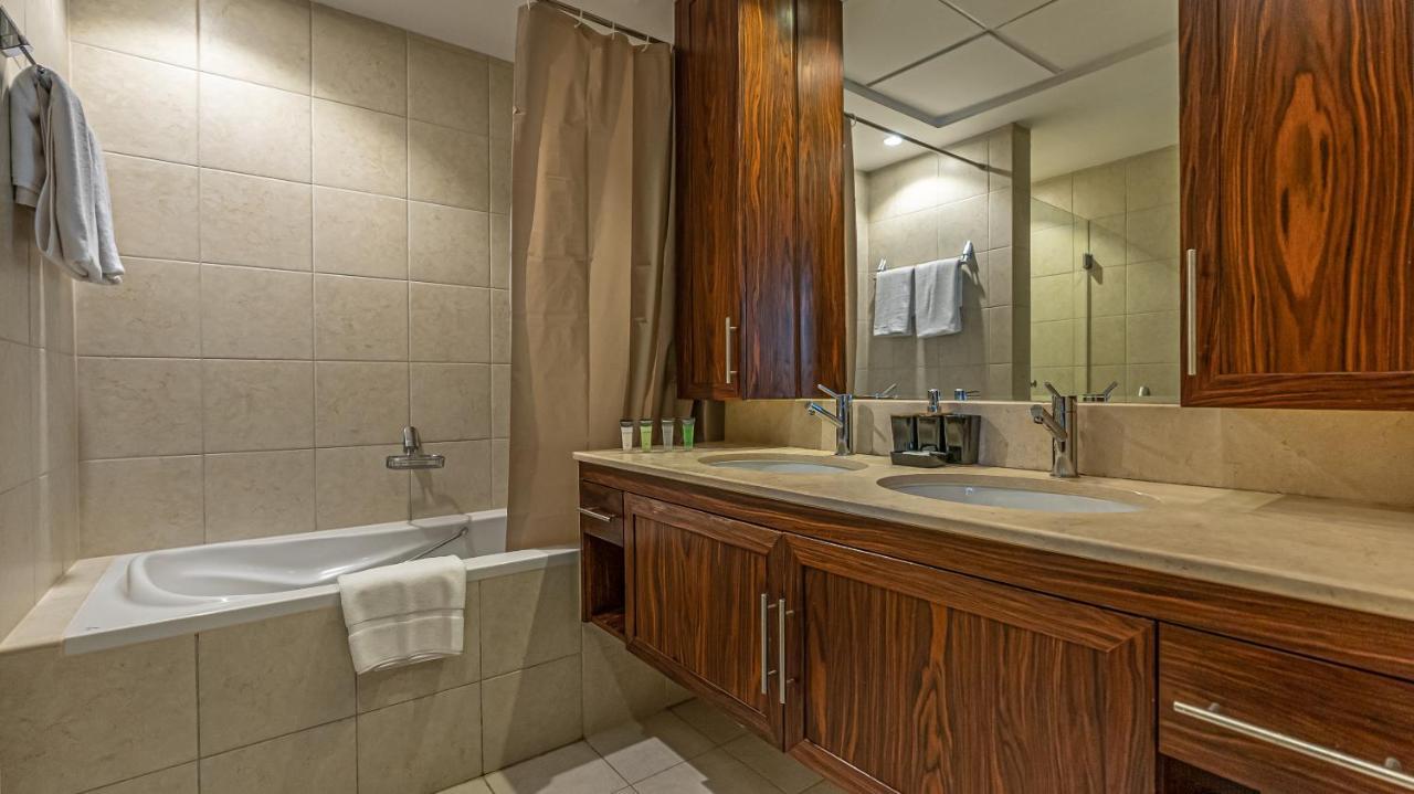 Bellavista - 2Br At The Residences Downtown Boulevard Full Burj Khalifa And Fountain View Дубай Экстерьер фото